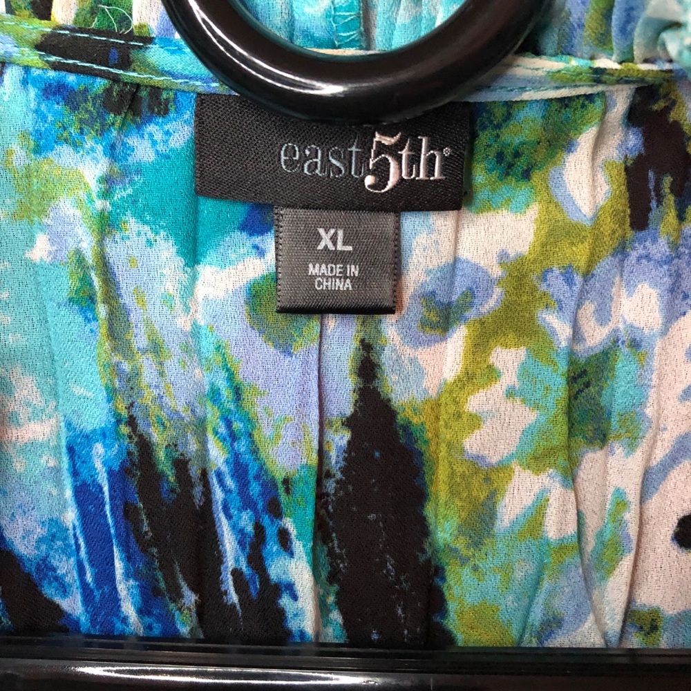 Shirt - Picture 4 of 5